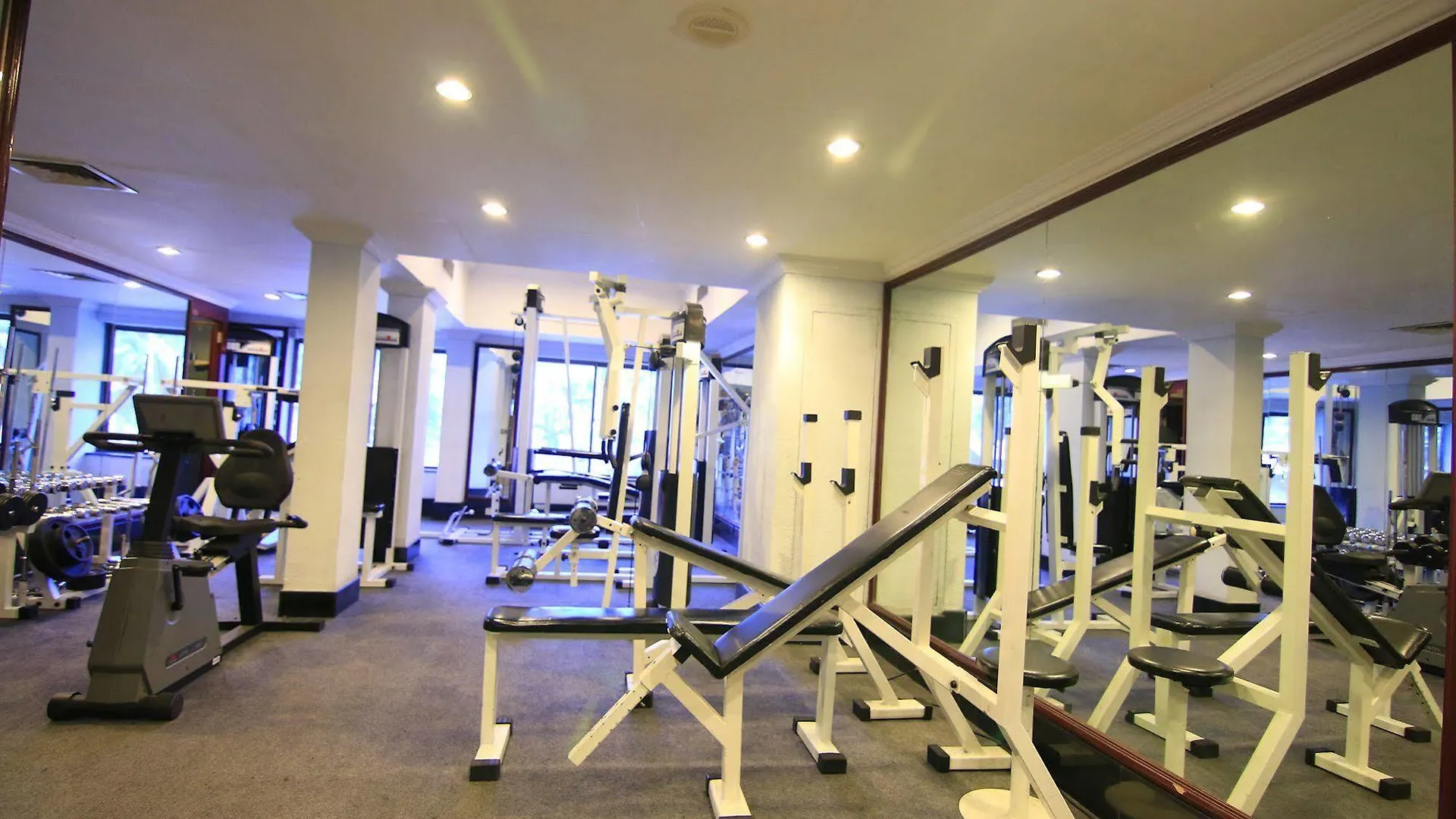 Westway Hotel Kozhikode